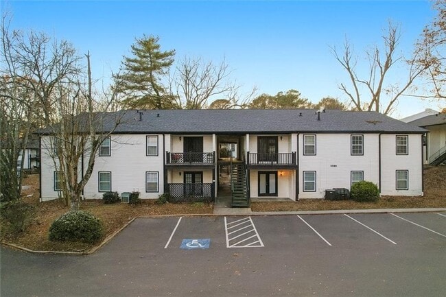 3599 Woodbriar Cir in Tucker, GA - Building Photo - Building Photo