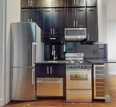 East 25th Street, Unit 53 in New York, NY - Foto de edificio - Building Photo