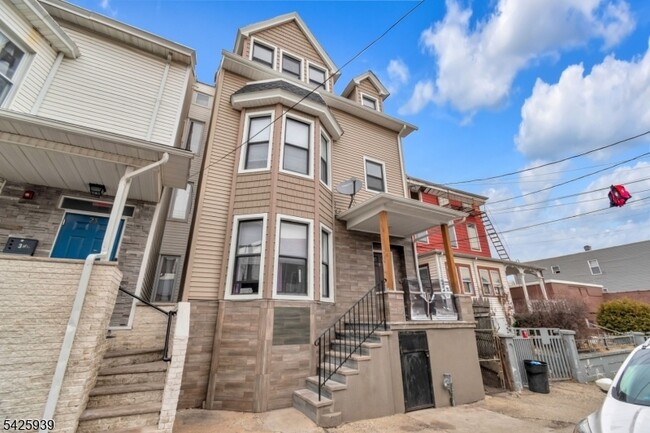 property at 25 Oak St