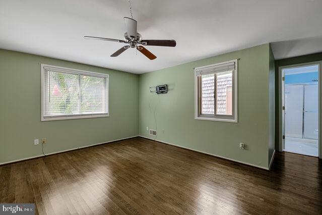 19621 Sparr Spring Rd in Gaithersburg, MD - Building Photo - Building Photo