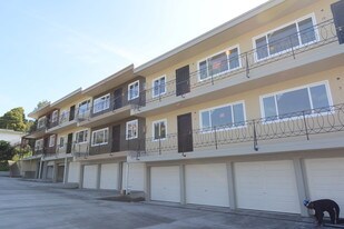 21303 Oak St, Unit -- in Hayward, CA - Building Photo