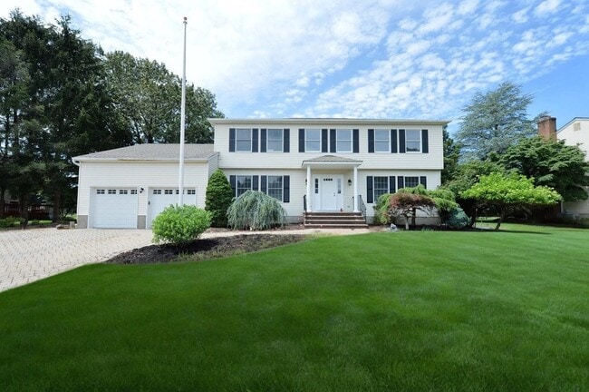 property at 6 Meester St