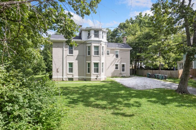 5508 Arnsby Pl in Cincinnati, OH - Building Photo - Building Photo