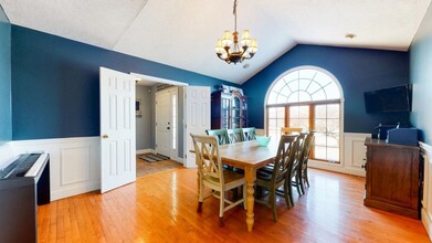 14 Kleggstone Cir in Bloomington, IL - Foto de edificio - Building Photo