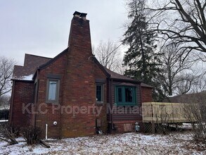 3300 Beaver Ave in Des Moines, IA - Building Photo - Building Photo