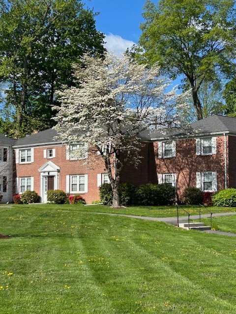 70 Mercury Ct in West Springfield, MA - Foto de edificio - Building Photo