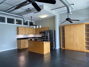 175 2nd St S in St. Petersburg, FL - Building Photo - Building Photo