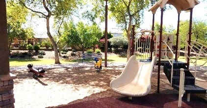 7579 W Rovey Ave in Glendale, AZ - Building Photo - Building Photo