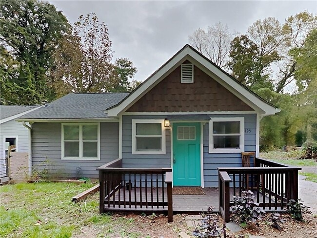 property at 425 Lanier St NW