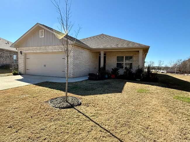 160 High Leaf Dr in Harvest, AL - Foto de edificio - Building Photo