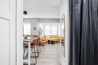 230 E 9th St in Indianapolis, IN - Building Photo - Building Photo