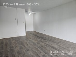 1755 No 9 Highway303 in Agassiz, BC - Building Photo - Building Photo