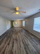 104 Evergreen Dr in Hubert, NC - Building Photo - Building Photo