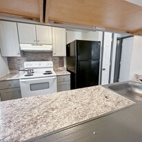 3433 Yorkfield Dr, Unit 3433