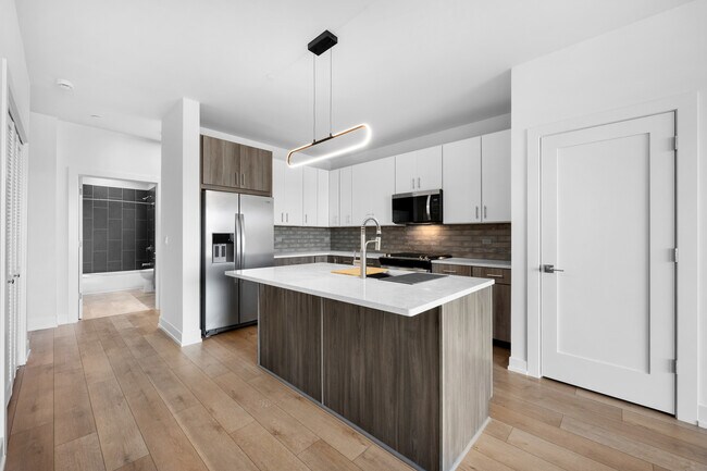 27 W Park Blvd in Villa Park, IL - Building Photo - Building Photo