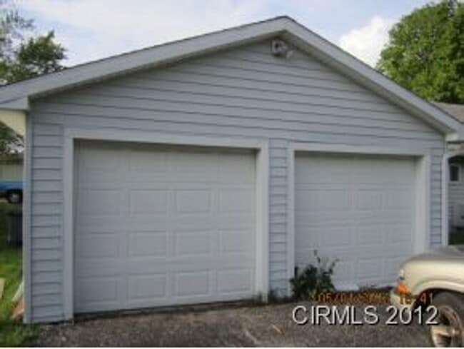 1833 S Market St in Kokomo, IN - Building Photo - Building Photo