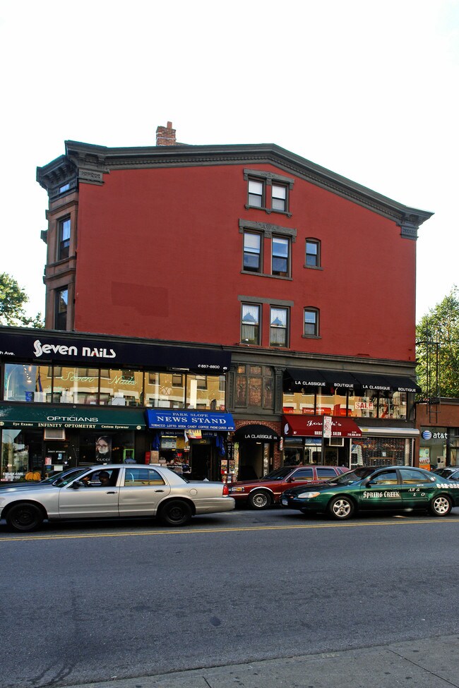 97 7th Ave in Brooklyn, NY - Building Photo - Building Photo