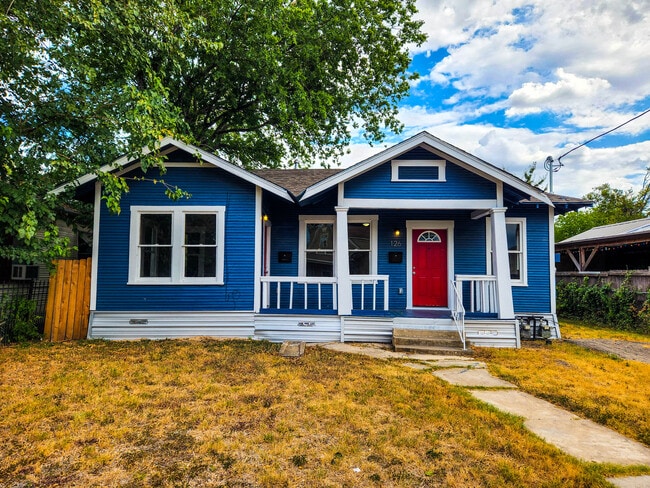 property at 126 Uvalde St