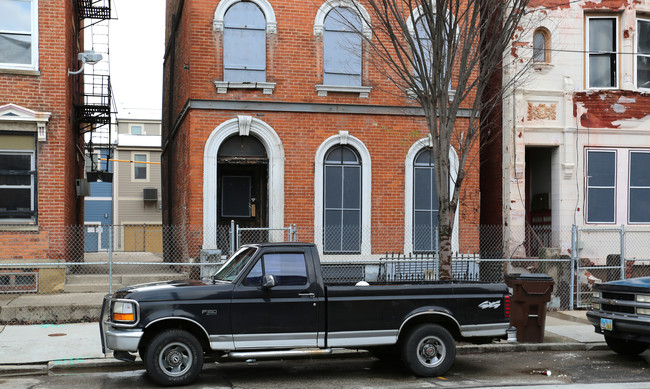 1416 Elm St in Cincinnati, OH - Building Photo - Building Photo