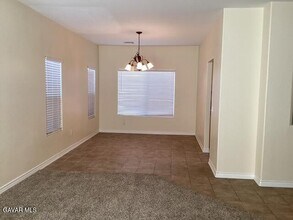 42846 21st St W in Lancaster, CA - Building Photo - Building Photo