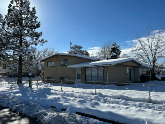 499 Plateau Rd in Tooele, UT - Building Photo - Building Photo