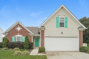 7213 Winding Cedar Tr in Harrisburg, NC - Building Photo