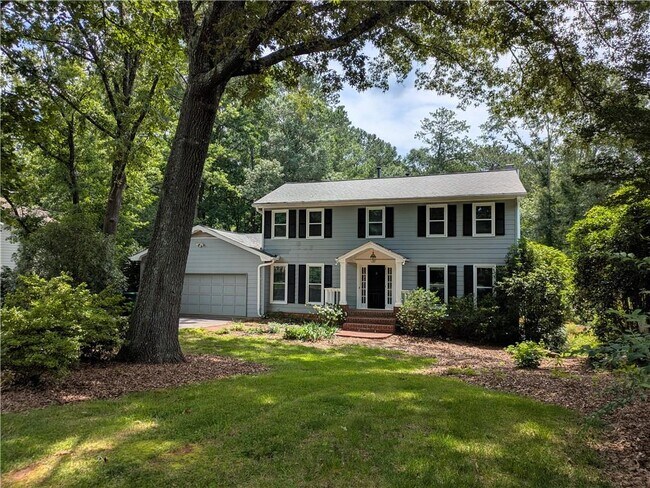 property at 220 Indian Hills Ct