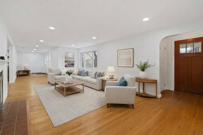 58 Cutler Dr in Framingham, MA - Building Photo - Building Photo