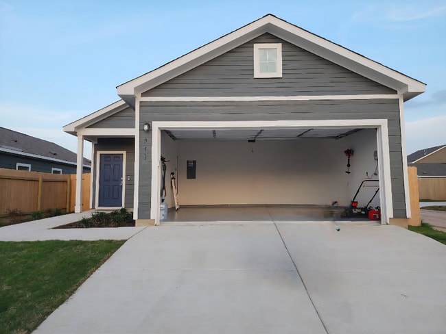 property at 311 Sunfish Ln