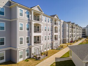 Parc Gardens - 55 or Older Luxury Living in Lafayette, LA - Building Photo - Building Photo