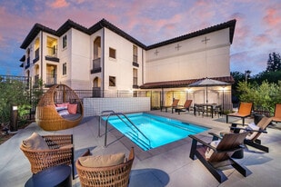 Canyon Bluffs in Riverside, CA - Building Photo