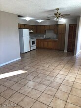7461 Pebble Beach Rd in Ft. Myers, FL - Building Photo - Building Photo