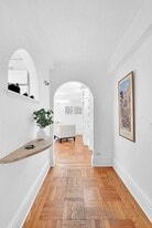 35 W 92nd St in New York, NY - Building Photo