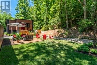 1323 Hidden Valley Rd in Burlington, ON - Building Photo - Building Photo
