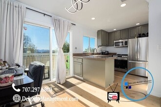 100 Sunset Cir in Benicia, CA - Building Photo - Building Photo