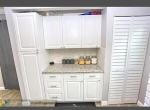 6960 SW 1st St in Margate, FL - Building Photo - Building Photo