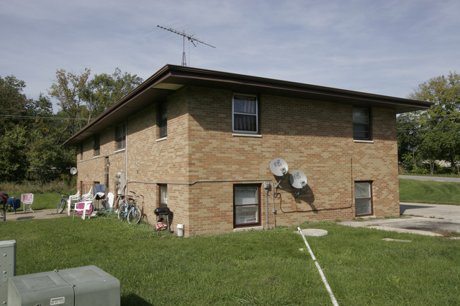 25450-25454 S Blackberry Ln in Channahon, IL - Foto de edificio - Building Photo