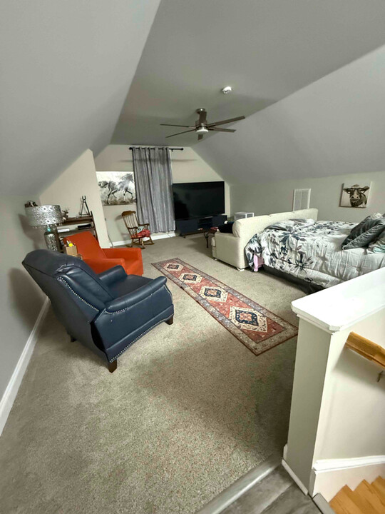 102 Lantern Ridge Dr in Easley, SC - Foto de edificio
