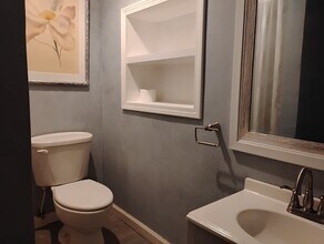 1025 Landmark Dr, Unit Cozy Apartment in Mcdonough, GA - Building Photo - Building Photo
