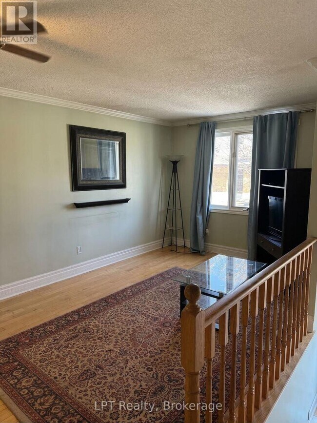 653 Idylwood Ct in Oshawa, ON - Building Photo - Building Photo