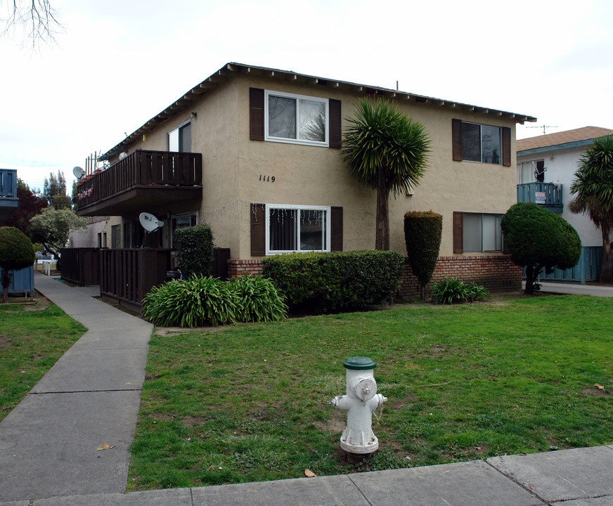 1119 Ayala Dr in Sunnyvale, CA - Building Photo