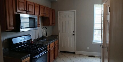 1205 Glyndon Ave in Baltimore, MD - Building Photo - Building Photo