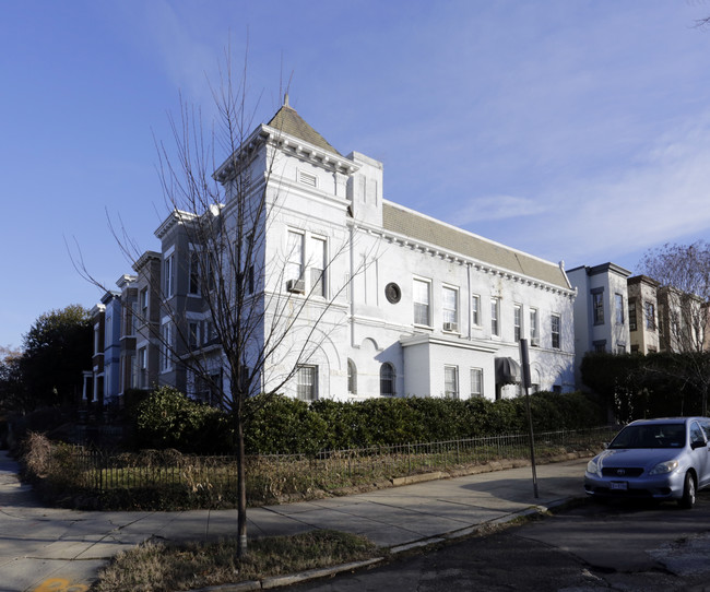 538 1st St SE in Washington, DC - Building Photo - Building Photo