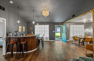 2001 N 61st Ave in Pensacola, FL - Building Photo