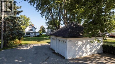 12506 Riverside Dr E in Tecumseh, ON - Building Photo - Building Photo