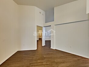 30640 Tremont Dr in Zephyrhills, FL - Building Photo - Building Photo