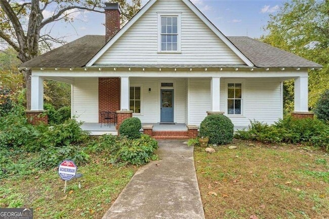 property at 1987 Knight Ct SE