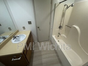 3501 W 21st St N in Wichita, KS - Building Photo - Building Photo