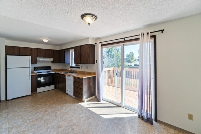 711 S Century Ct in Spokane Valley, WA - Building Photo - Building Photo