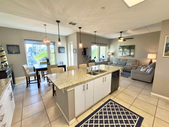 property at 5909 Padre Blvd